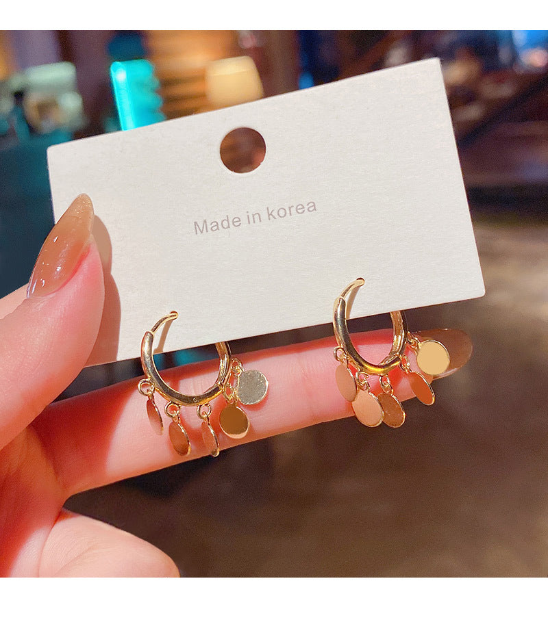 Handmade Exquisite Mini Wafer Swing Drop Round Copper Plating Lobe Earrings Pair