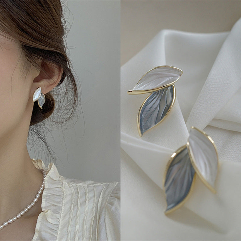 Elegant Exquisite Retro Two Tone  Gold Wind Leaf Sterling Stud Drop Earrings