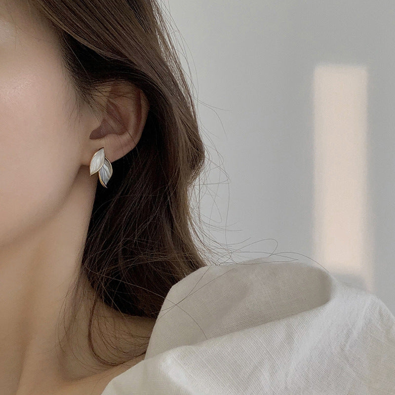 Elegant Exquisite Retro Two Tone  Gold Wind Leaf Sterling Stud Drop Earrings