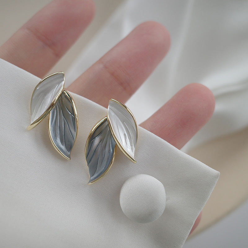 Elegant Exquisite Retro Two Tone  Gold Wind Leaf Sterling Stud Drop Earrings