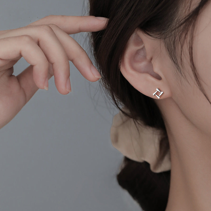 Elegant Retro Premium 925 Sterling Quadrilateral Rotating Stud Earrings
