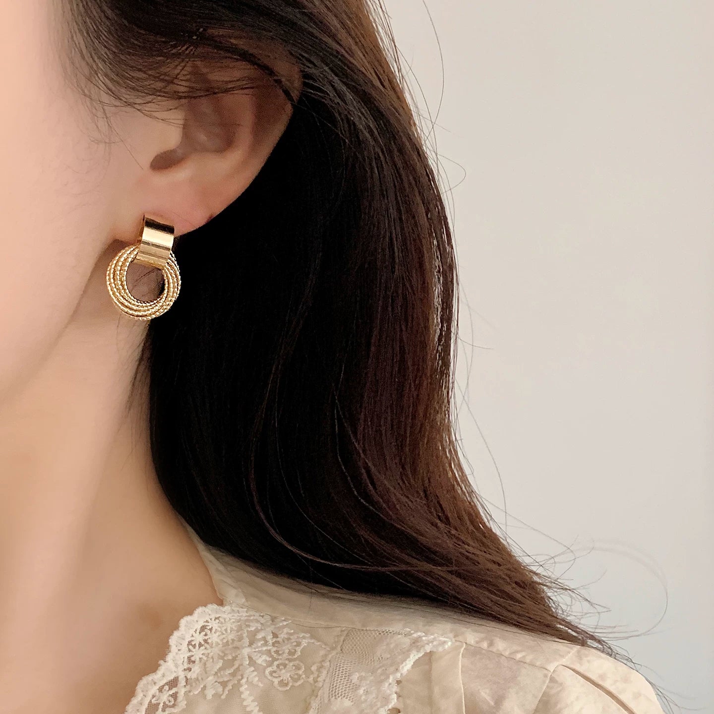 Elegant Exquisite Retro Two Tone  Gold Wind Leaf Sterling Stud Drop Earrings