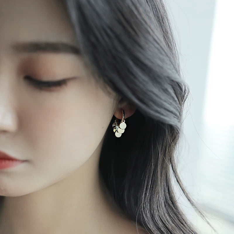 Handmade Exquisite Mini Wafer Swing Drop Round Copper Plating Lobe Earrings Pair