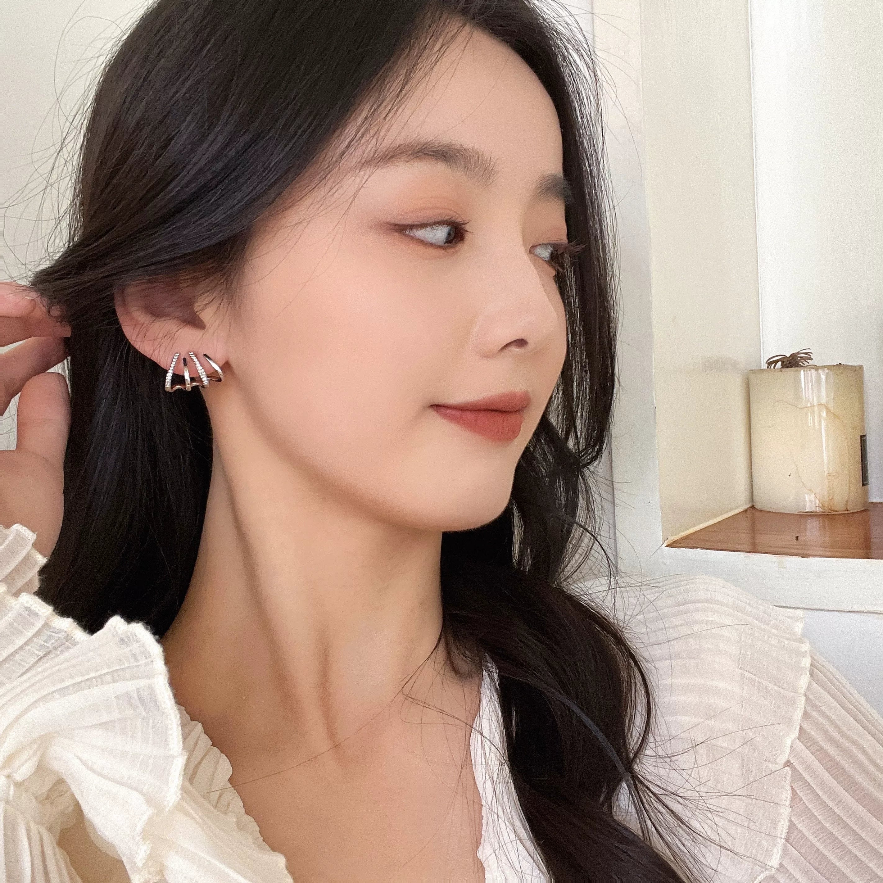 Elegant Korean Style Retro Double Hoop Rhinestone Claw 925 Sterling Stud Earrings