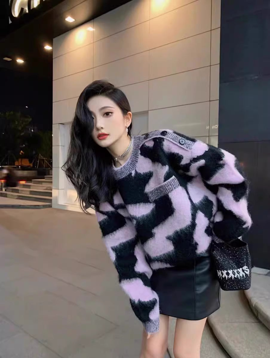 Loose Style Stripe Contrast Round Neck Pullover Thick Knitted Top Sweater