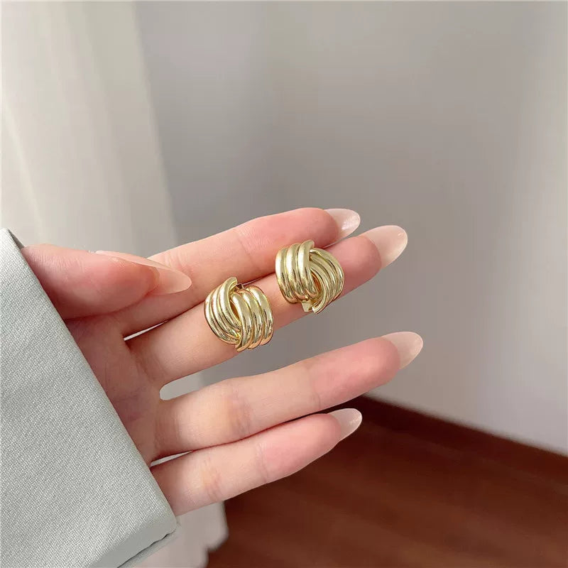Elegant Exquisite Retro Two Tone  Gold Wind Leaf Sterling Stud Drop Earrings