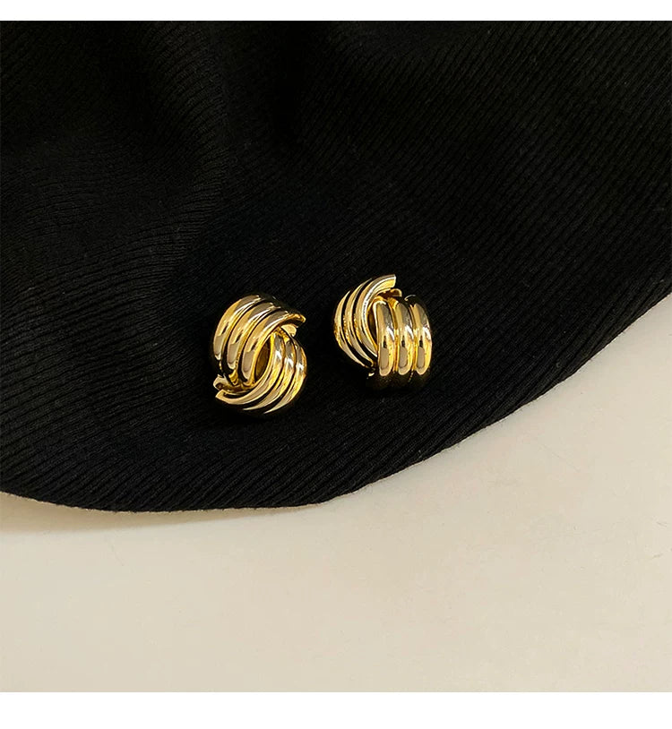 Elegant Exquisite Retro Two Tone  Gold Wind Leaf Sterling Stud Drop Earrings