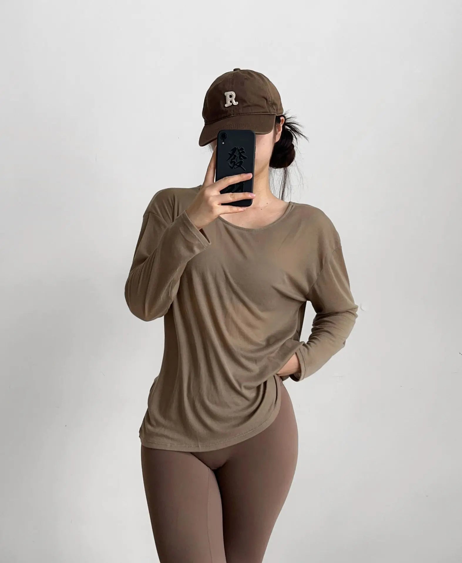 Yoga Long Sleeve Blouse Cover Up Loose Backless Top Quick Dry Breathable Lightweight Fitness Shirt