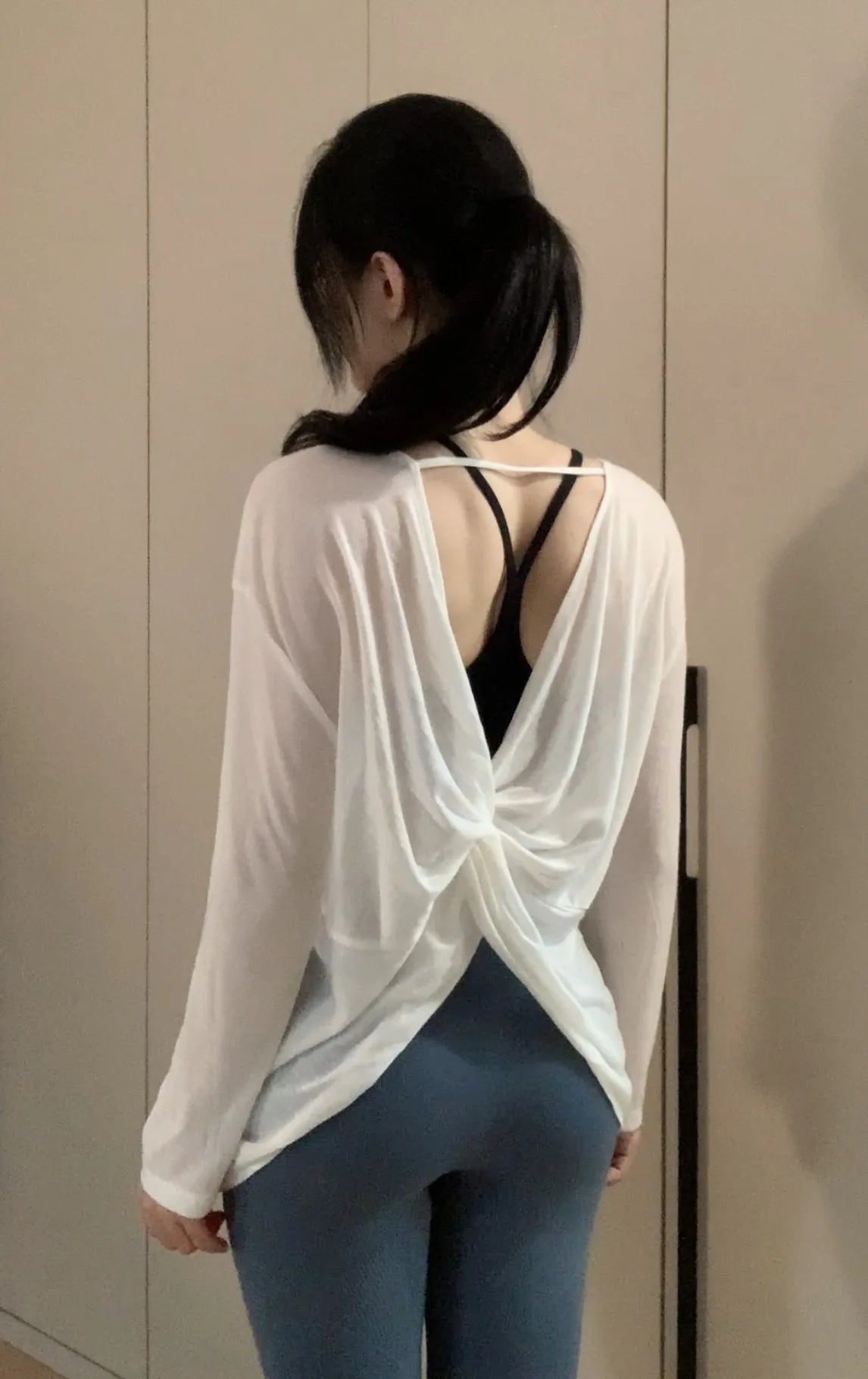 Yoga Long Sleeve Blouse Cover Up Loose Backless Top Quick Dry Breathable Lightweight Fitness Shirt