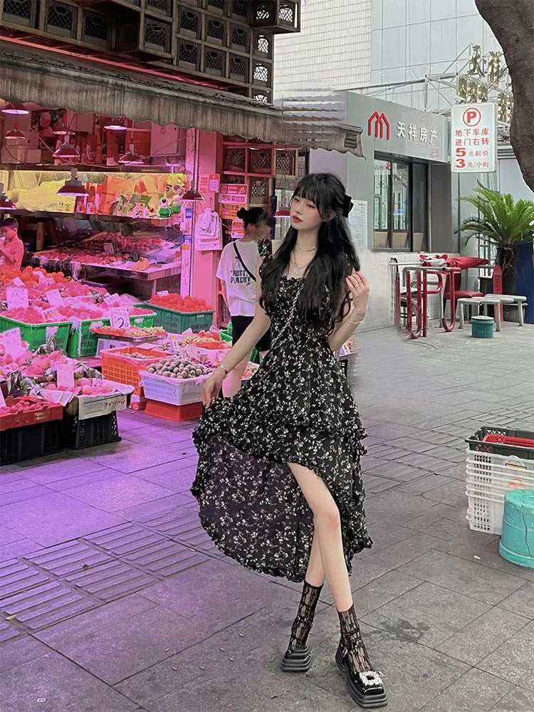 Floral Slimming Irregular Hemline Spaghetti Strap Dress with Square Neckline Waist-cinching