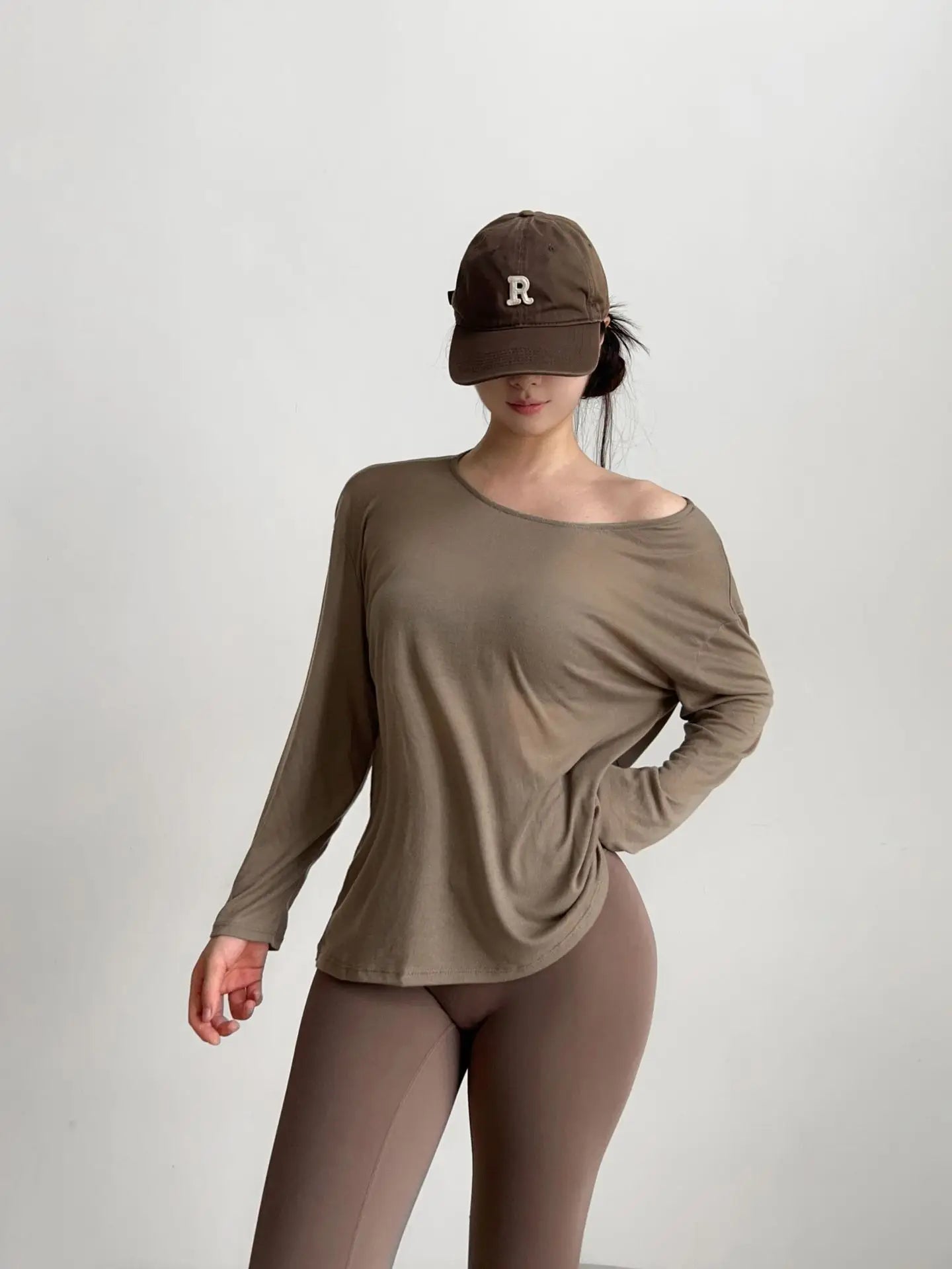 Yoga Long Sleeve Blouse Cover Up Loose Backless Top Quick Dry Breathable Lightweight Fitness Shirt