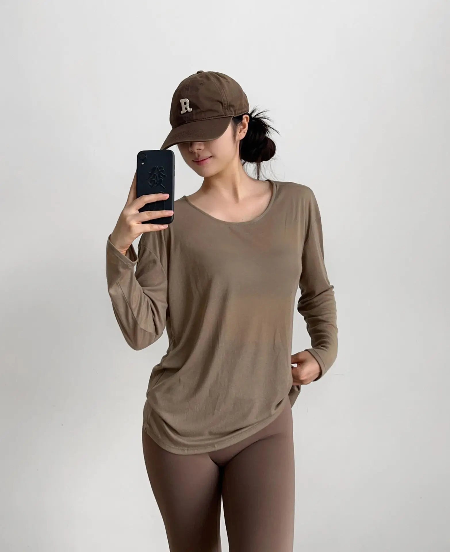 Yoga Long Sleeve Blouse Cover Up Loose Backless Top Quick Dry Breathable Lightweight Fitness Shirt