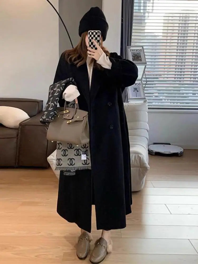 Retro Chic Turn-down Collar Long Wool Coat